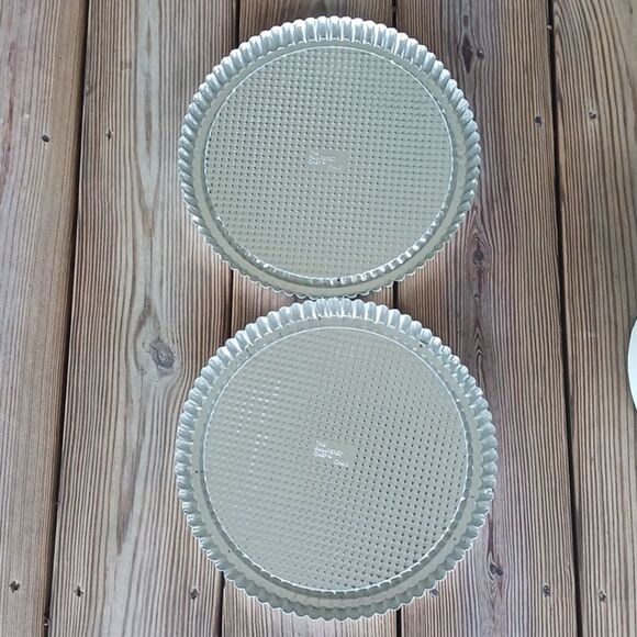 Pampered Chef fluted tin flan/tart pans - Picture 1 of 9